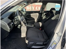 Vehicle Thumb #17