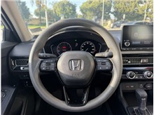 Vehicle Thumb #23