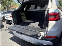 Vehicle Thumb #15