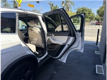 Vehicle Thumb #18