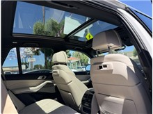 Vehicle Thumb #25