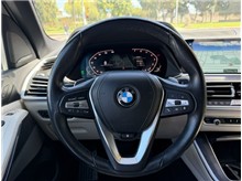 Vehicle Thumb #29