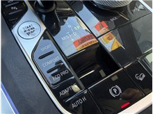 Vehicle Thumb #38