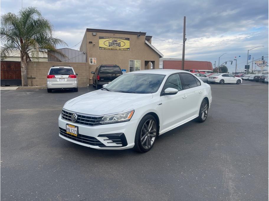 2018 Volkswagen Passat from Lupita's Auto Sales, Inc