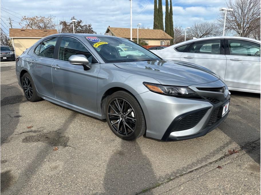 2023 Toyota Camry from 33 Auto Sales