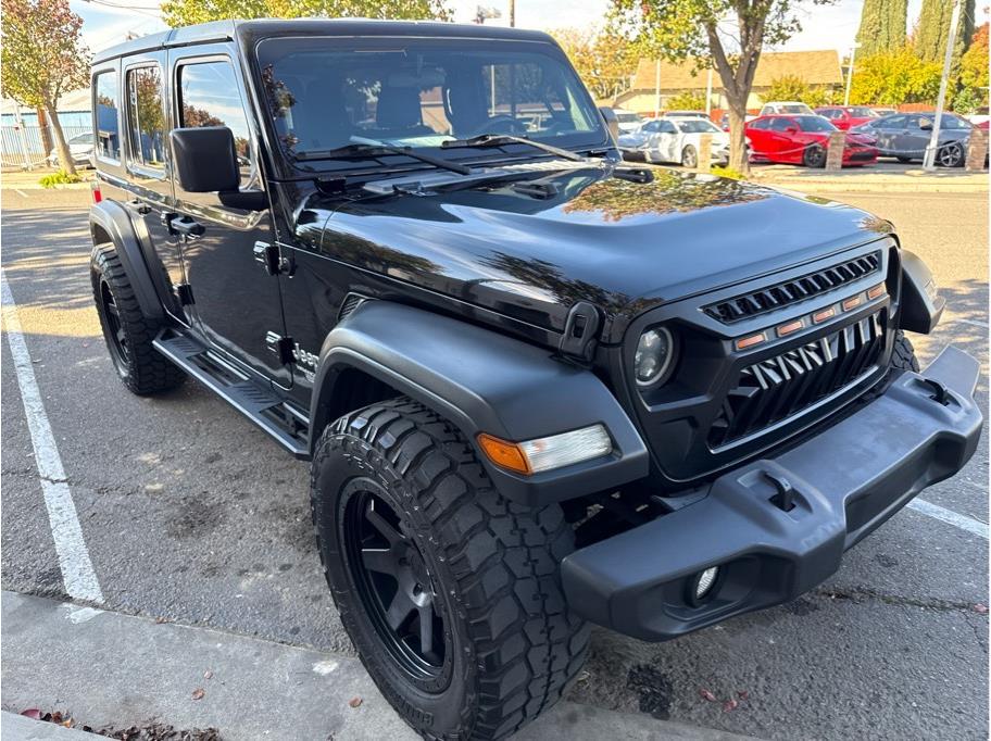 2018 Jeep Wrangler Unlimited from 33 Auto Sales