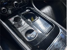 Vehicle Thumb #22