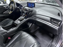 Vehicle Thumb #16