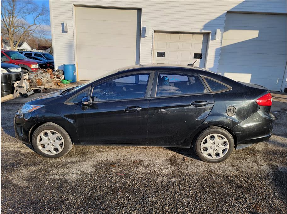 2013 Ford Fiesta from Millinium Motors