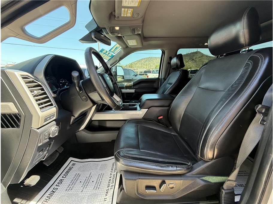 2017 Ford F-350 Super Duty Lariat - Photo 10