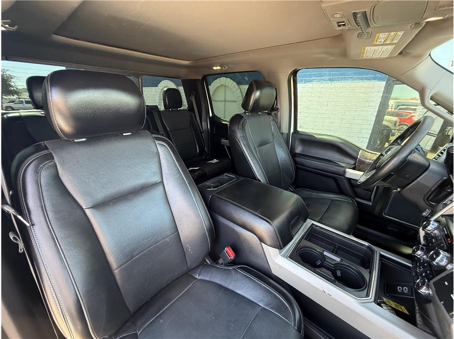 2017 Ford F-350 Super Duty Lariat - Photo 18