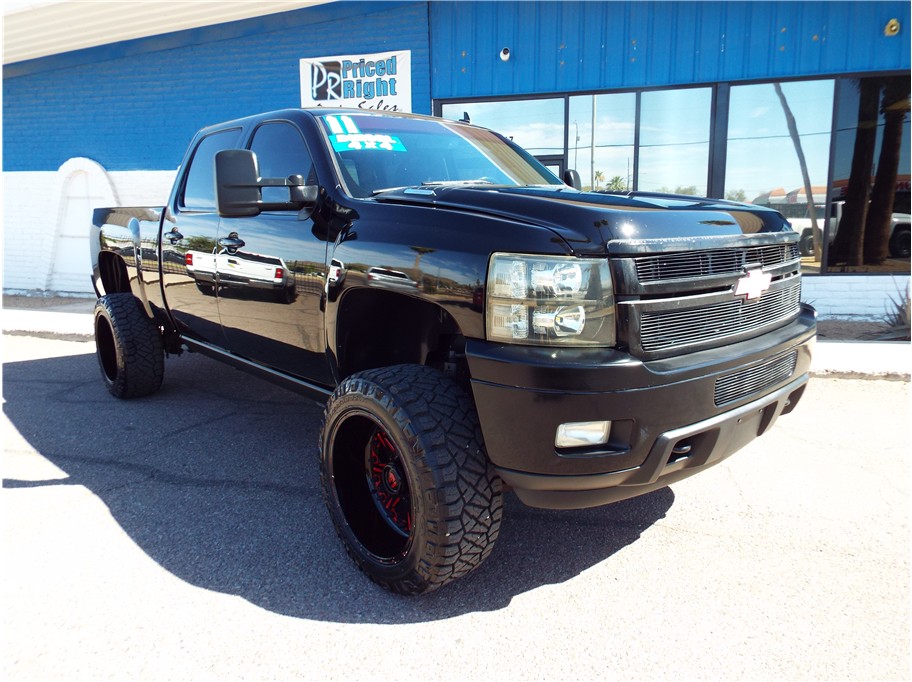 2011 Chevrolet Silverado HD's photo