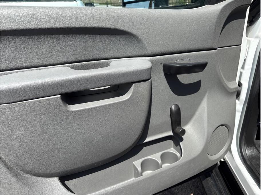 2013 Chevrolet Silverado 3500 Chassis Cab Work Truck - Photo 12