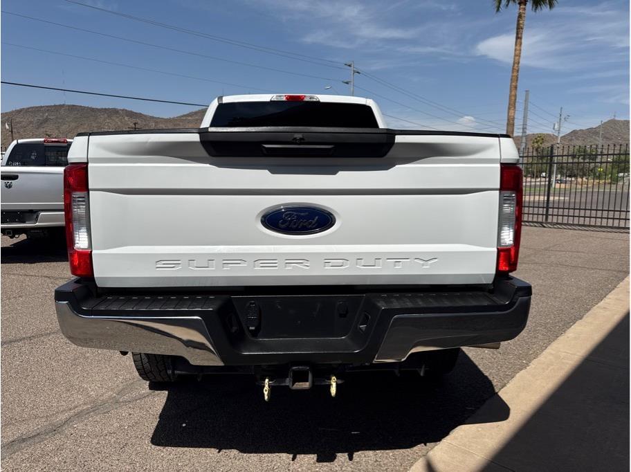 2017 Ford F-250 Super Duty XLT - Photo 7