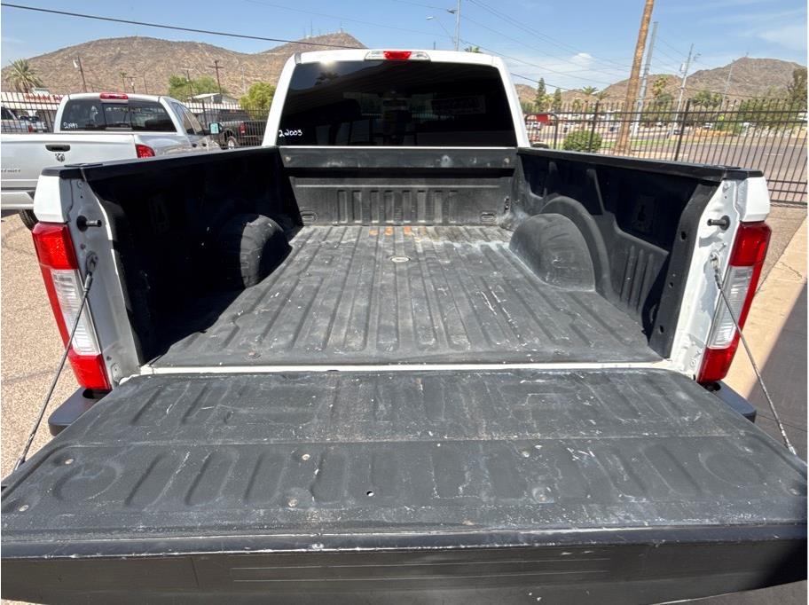 2017 Ford F-250 Super Duty XLT - Photo 8