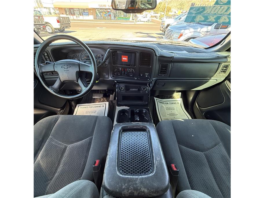 2004 Chevrolet Silverado 2500HD LS - Photo 12