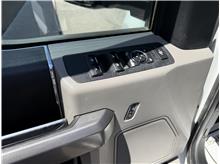Vehicle Thumb #8
