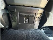 Vehicle Thumb #13