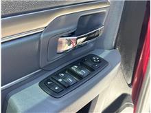 Vehicle Thumb #9