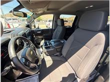 Vehicle Thumb #11