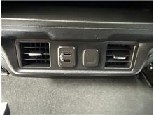 Vehicle Thumb #13