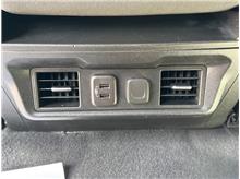 Vehicle Thumb #14