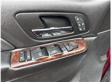 Vehicle Thumb #9