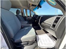 Vehicle Thumb #17