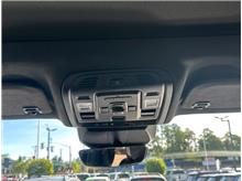 Vehicle Thumb #17