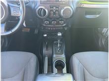 Vehicle Thumb #17