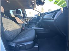 Vehicle Thumb #11