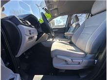 Vehicle Thumb #14