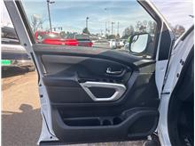 Vehicle Thumb #14
