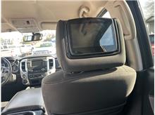 Vehicle Thumb #19