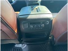 Vehicle Thumb #19