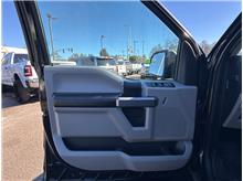Vehicle Thumb #15