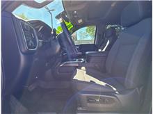 Vehicle Thumb #14