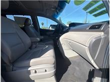 Vehicle Thumb #11