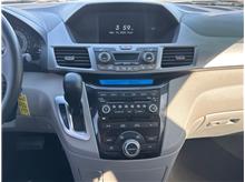 Vehicle Thumb #17