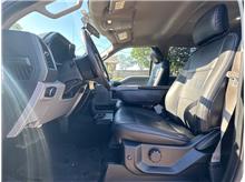 Vehicle Thumb #14