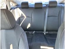 Vehicle Thumb #19