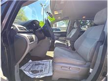 Vehicle Thumb #14