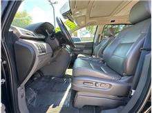 Vehicle Thumb #14