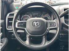 Vehicle Thumb #16