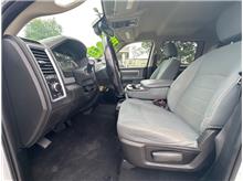 Vehicle Thumb #14