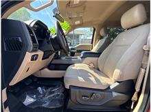 Vehicle Thumb #14