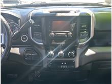 Vehicle Thumb #17