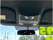 Vehicle Thumb #20