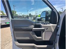 Vehicle Thumb #14