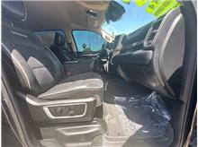 Vehicle Thumb #11